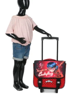 Cartable à Roulettes Miraculous Make An Impression 38 Cm 30 Cartable à Roulettes Miraculous Make An Impression 38 Cm -Delsey Valises Boutique cartables scolaires dessins animes 871434z