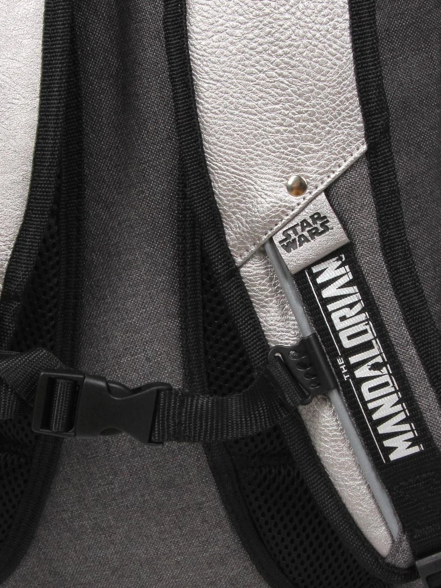 Disney Sac à Dos Star Wars The Mandalorian Helmet 15 Disney Sac à Dos Star Wars The Mandalorian Helmet – Image 15